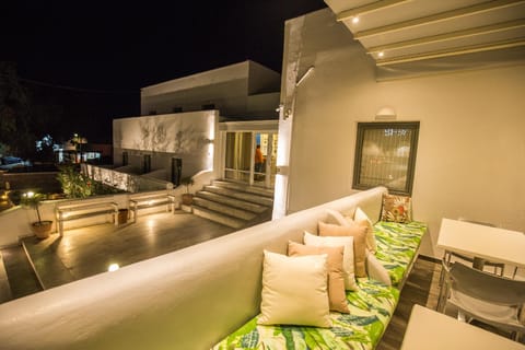 Olympic Hotel Santorini Hotel in Mesaria