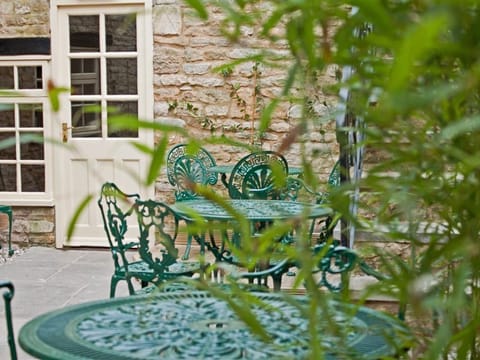 The Blenheim Buttery Inn in West Oxfordshire District