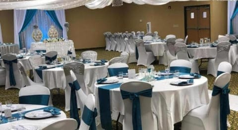 Supertel Inn And Conference Center Hotel in Iowa