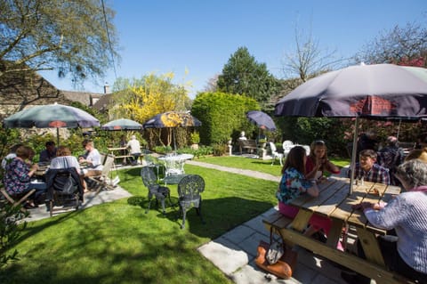 The Angel at Burford Inn in West Oxfordshire District
