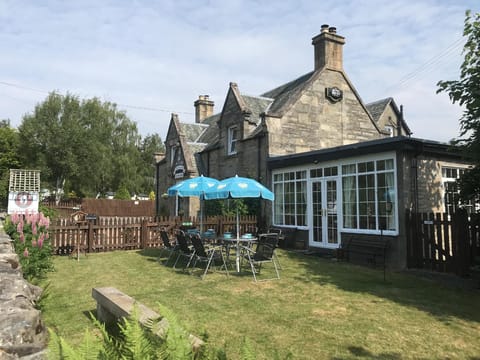 The Struan Inn Self Catering Lodge Inn in Scotland