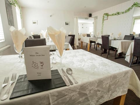 The White Swan Inn Inn in England