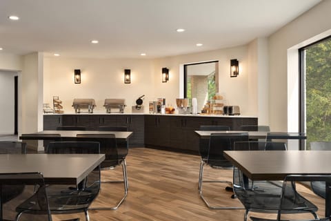 Days Inn by Wyndham Sarnia Harbourfront Hotel in Port Huron