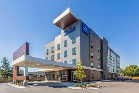 Baymont Inn & Suites by Wyndham Madison Hotel in Fitchburg