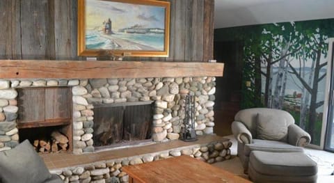 Birchwood Inn Hotel in Michigan