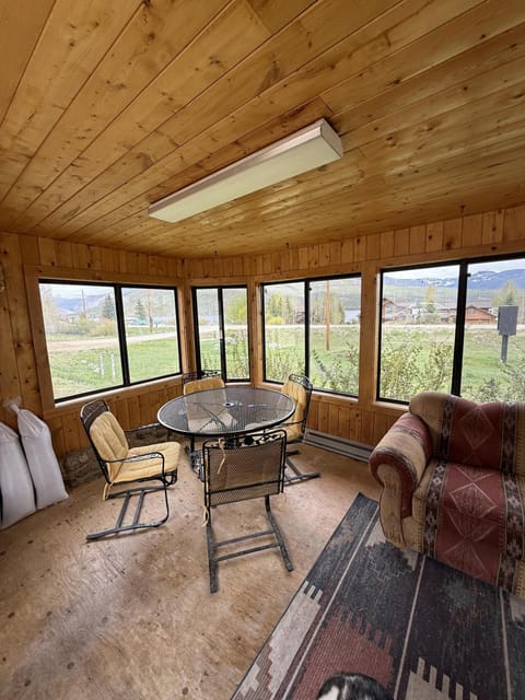 Timberline Inn of Grand Lake Inn in Rocky Mountain National Park