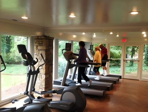 Laurel Ridge Country Club Inn in Waynesville