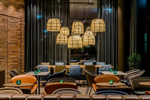 Bar/lounge
