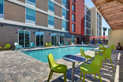 Home2 Suites by Hilton Largo Hotel in Largo