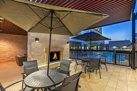 Fairfield by Marriott Inn & Suites Houston Memorial City Area Hotel in Addicks