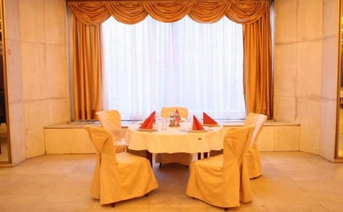 Hotel Slavija Hotel in Belgrade