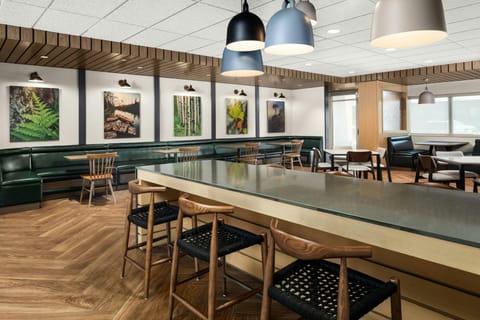 Fairfield by Marriott Inn & Suites Duluth Hotel in Duluth