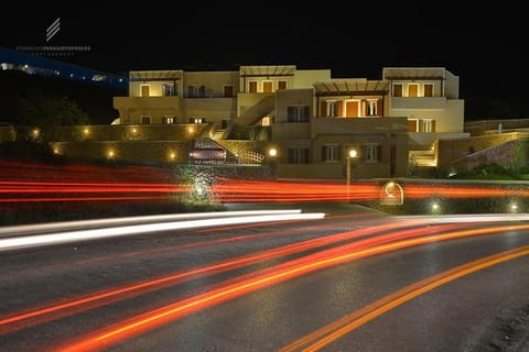 Moonlight Apartments Apartment hotel in Thera