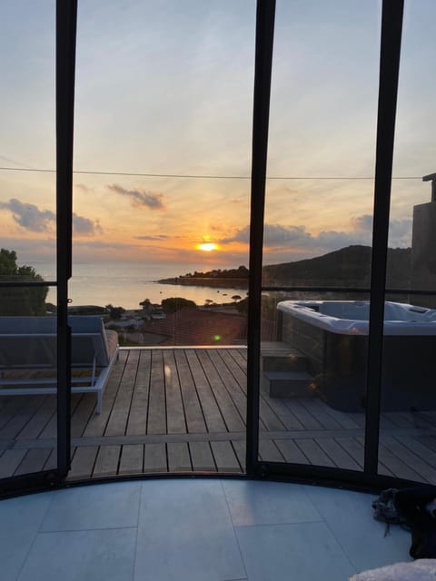 La Villa Faounzina Resort in Sari-Solenzara