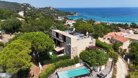 La Villa Faounzina Resort in Sari-Solenzara