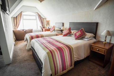 Hydro Hotel Hotel in Douglas