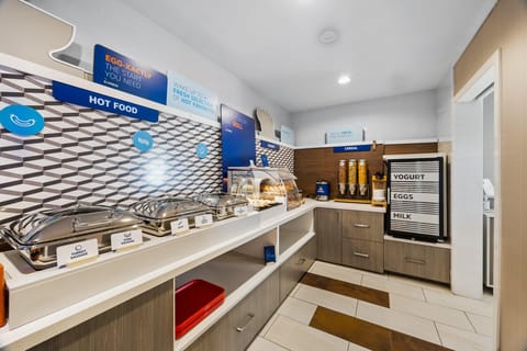 Holiday Inn Express Sunnyvale - Silicon Valley By IHG Hotel in Los Altos Hills