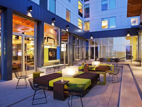 Aloft Green Bay Hotel in Allouez