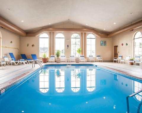 Comfort Inn Bourbonnais near I-57 Hotel in Indiana