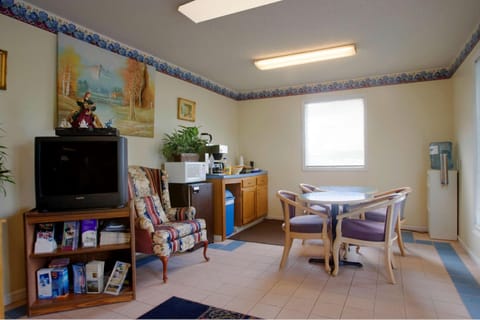 Americas Best Value Inn Loudon Lenoir City Motel in Watts Bar Lake