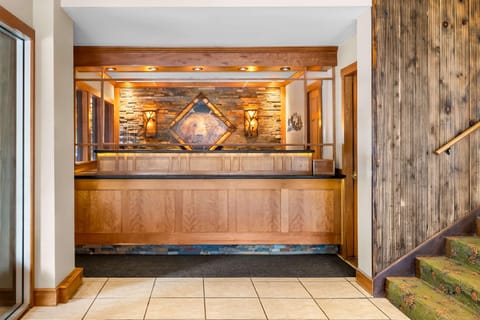 Best Western Adirondack Inn Hotel in Lake Placid