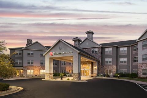 Best Western Premier Bridgewood Resort Hotel Hotel in Neenah
