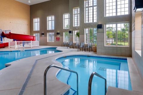 Best Western Premier Bridgewood Resort Hotel Hotel in Neenah