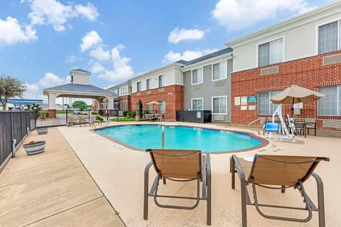 Best Western Fort Worth Inn & Suites Hotel in Fort Worth