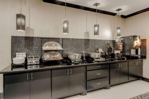 Best Western Huntsville Inn & Suites Hotel in Huntsville