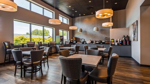 Best Western New Oregon Hotel in Eugene