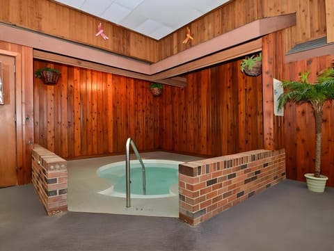 Sturgis Lodge & Suites, Travelodge by Wyndham Hotel in Sturgis