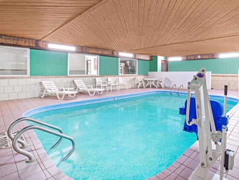 Baymont by Wyndham Ames Hotel in Ames