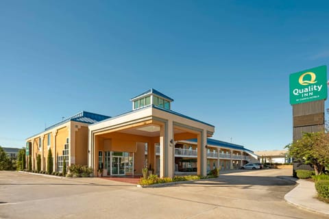 Quality Inn Brookhaven Hotel in Mississippi