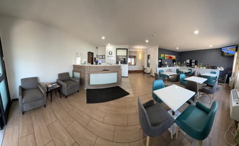 Quality Inn & Suites Eau Claire University Area Hotel in Eau Claire