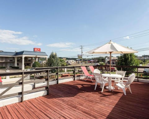 Econo Lodge Grenada Hotel in Grenada