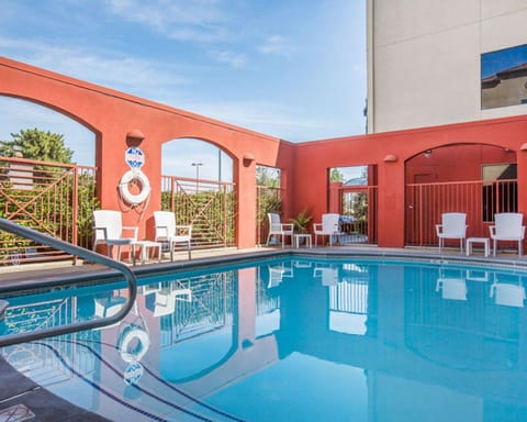 Quality Inn Merced Gateway to Yosemite Hotel in Merced