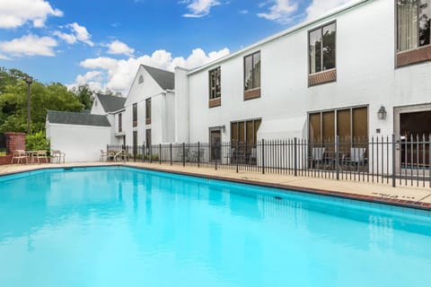 Comfort Inn Pinehurst - Southern Pines Hotel in Pinehurst