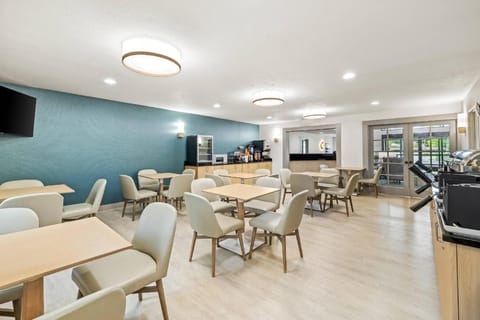 Comfort Inn Traverse City Hotel in Traverse City