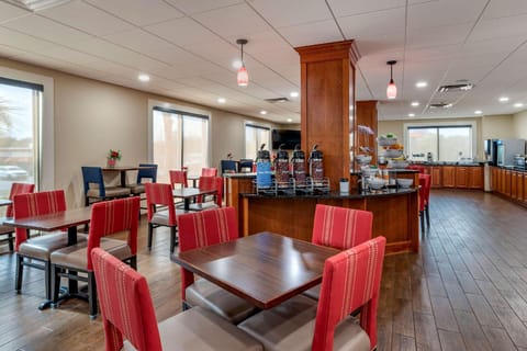 Comfort Suites Niceville Near Eglin Air Force Base Hotel in Niceville