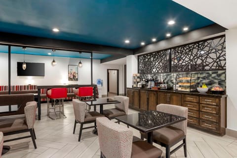 Best Western Plus Daphne Inn & Suites Hotel in Daphne