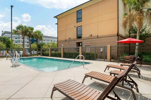 Best Western Plus Daphne Inn & Suites Hotel in Daphne