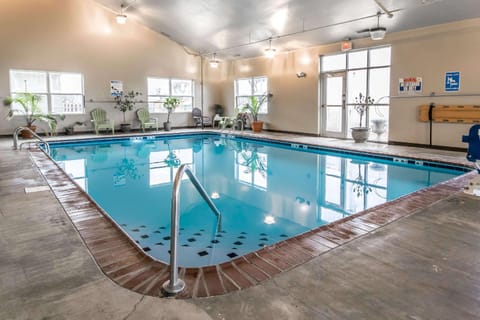 Comfort Suites Owensboro South Hotel in Owensboro