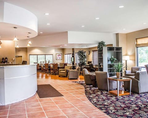 Holiday Inn Cheshire - Southington By IHG Hotel in Litchfield County