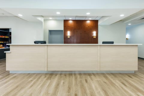 Comfort Suites University Drive Hotel in College Station