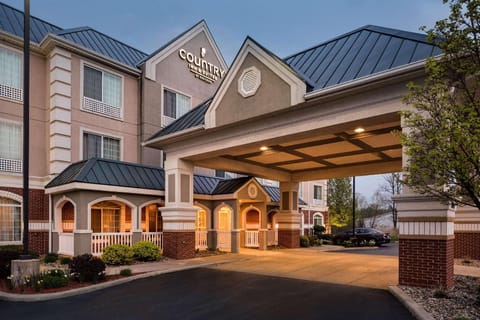 Country Inn & Suites by Radisson, Michigan City, IN Hotel in Indiana Dunes