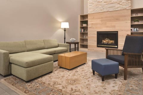 Country Inn & Suites by Radisson, Waterloo, IA Hotel in Waterloo