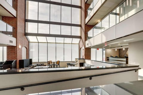 Drury Inn & Suites Springfield IL Hotel in Lake Springfield