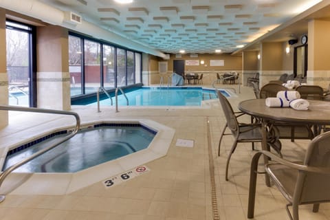 Drury Inn & Suites Birmingham Grandview Hotel in Vestavia Hills