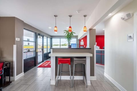 Econo Lodge Crestview South Hotel in Crestview