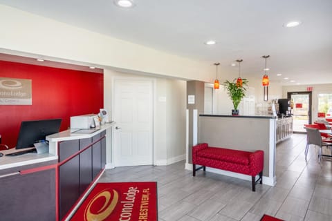 Econo Lodge Crestview South Hotel in Crestview